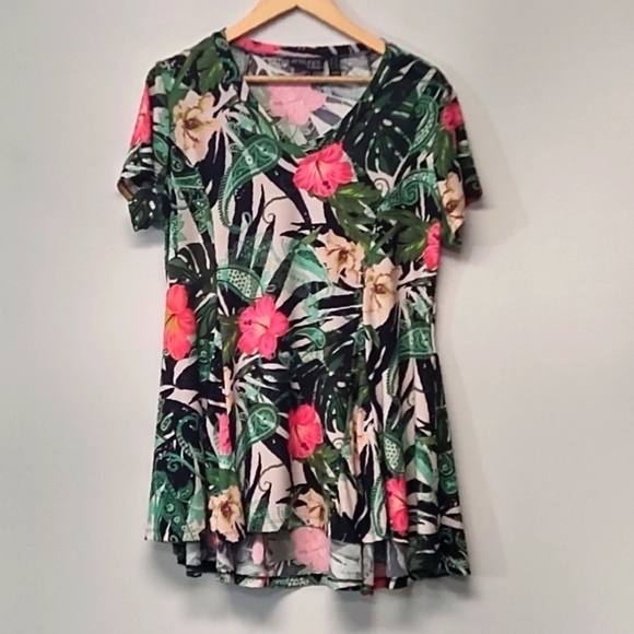 Attitudes women's multi color floral blouse Size: LP - Picture 1 of 5